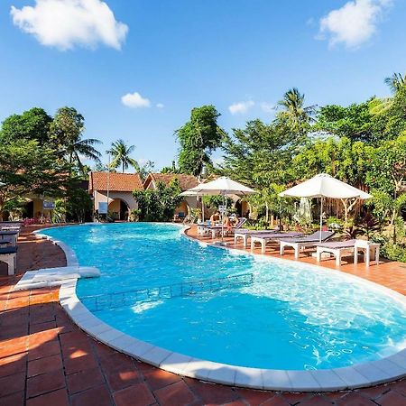 Diadem Resort Дуонг-Донг Экстерьер фото