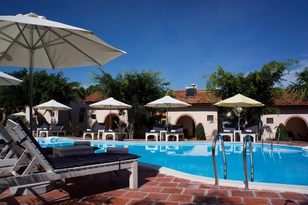 Diadem Resort Дуонг-Донг Экстерьер фото